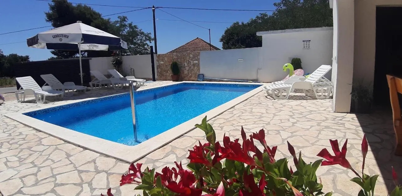 Apartment Elena Galovac